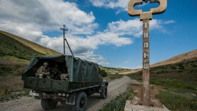 Conflictul militar dintre Armenia și Azerbaidjan: Bombardamente, civili uciși și un avion doborât