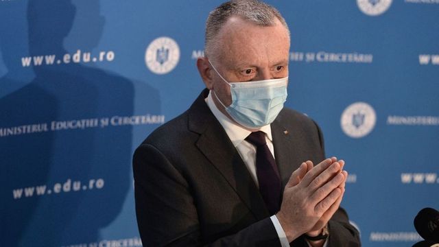 Elevii vor recupera orele pierdute în pandemie. Anunțul făcut de ministrul Educației
