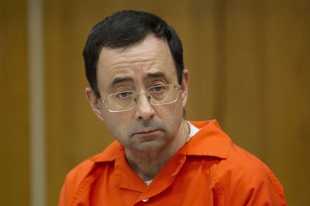 Larry Nassar, medicul condamnat pentru abuzuri sexuale asupra gimnastelor, înjunghiat de mai multe ori în închisoare, în Florida