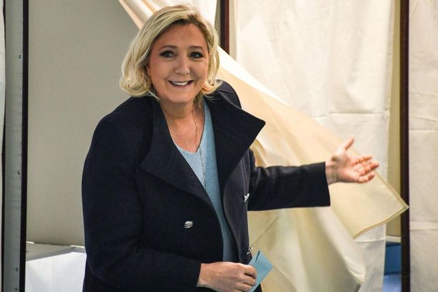 Francia, Marine Le Pen verso la vittoria