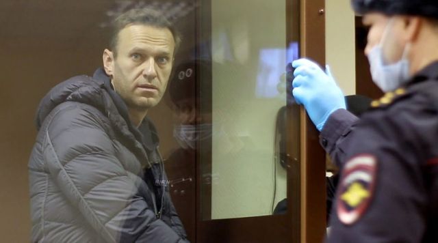 Navalny, Mosca conferma: Attivista trasferito in colonia penale