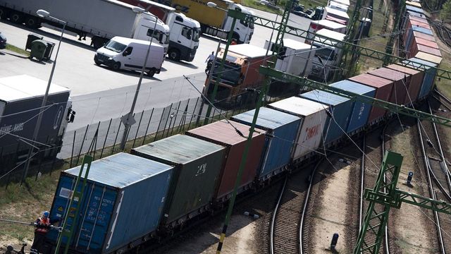Megkezdődik a Budapestet elkerülő teherforgalmi vasútvonal előkészítése