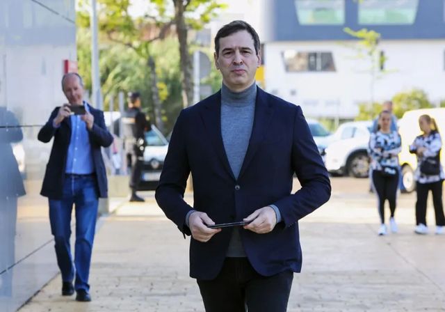 La Audiencia de Badajoz decidirá el día 15 si abre juicio oral contra el hermano de Sánchez