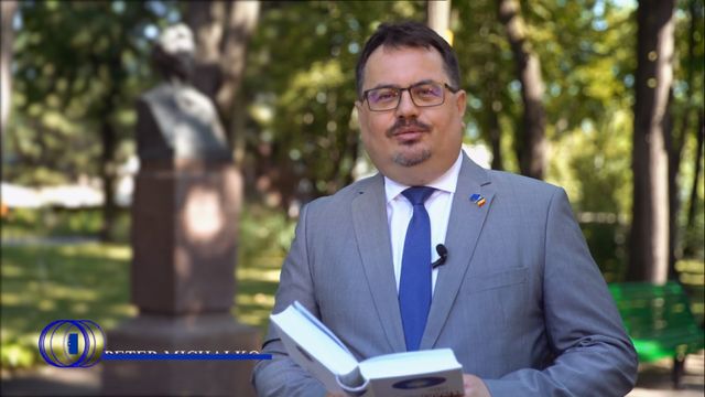 Первые лица Молдовы поздравили граждан с Национальным днем языка