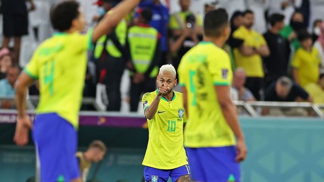 Neymar súlyos pénzbírságot kapott