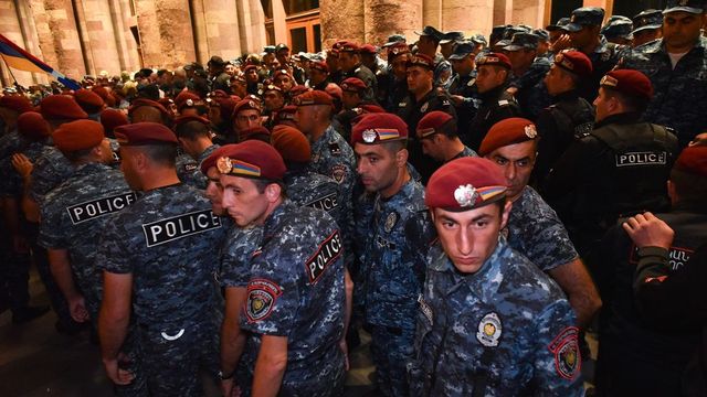 Azerbaiyán confirma la suspensión de su operación militar en Nagorno Karabaj