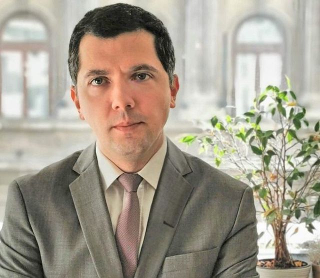 Valentin Tătaru preia funcția de economist-șef pentru ING Bank România