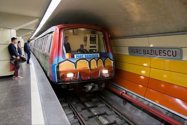 Sindicalistii Metrorex sustin ca trenurile vechi s-au defectat mai des decat cele noi