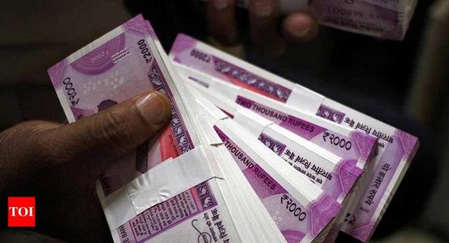 Dearness allowance hiked by 3% for Central govt employees, pensioners