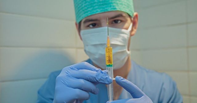Piața va fi invadată de false vaccinuri împotriva coronavirusului, avertizează Europol