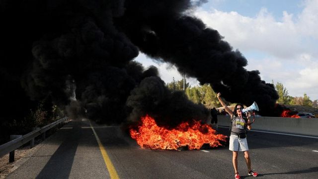 Israelis Hold Nationwide Protests and Strike to End the Gaza War