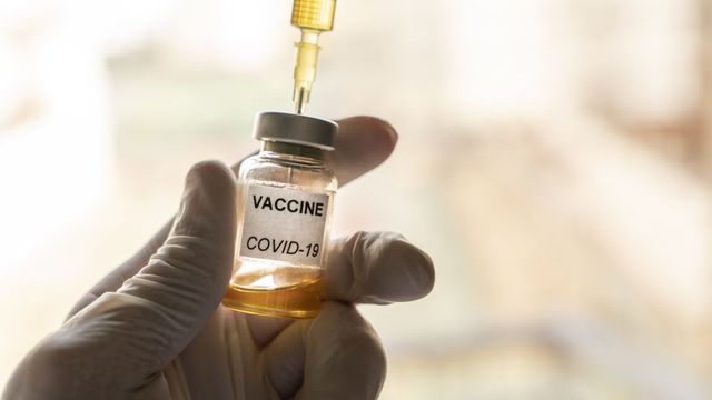 India veszi az orosz vakcinát