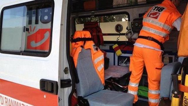 Incidenti sul lavoro, operaio 22enne muore schiacciato nel Bolognese