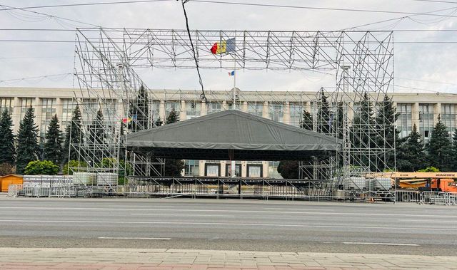 Traficul rutier, suspendat în Piața Marii Adunări Naționale. Cum va circula transportul public