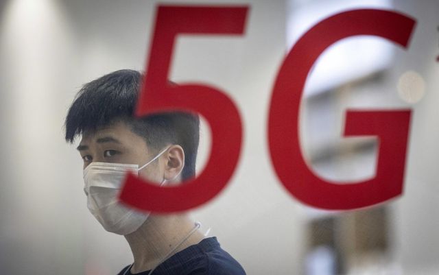 Marea Britanie interzice achiziționarea de echipamente Huawei pentru rețeaua de telecomunicații 5G