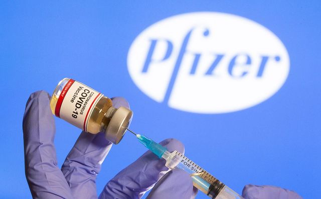 Минздрав начал расследование нарушений вакцинации сывороткой Pfizer