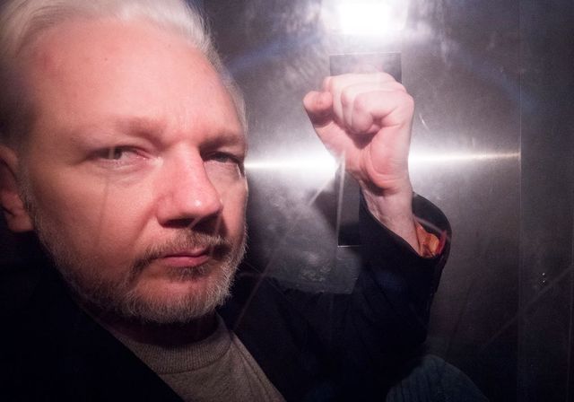 Tizenhét újabb vádpontot ismertettek Assange ellen