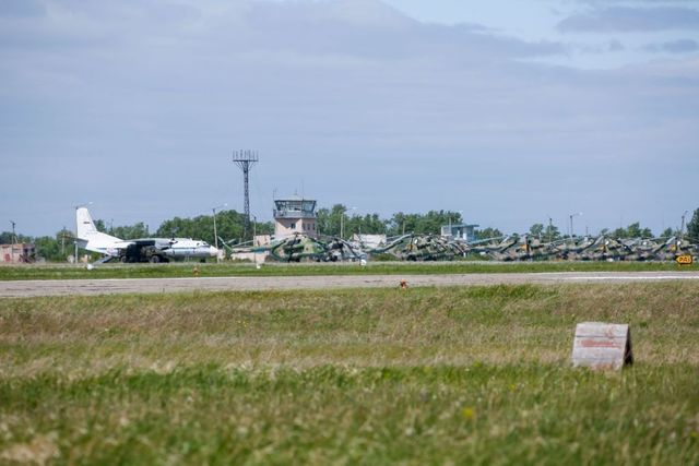 Военная авиагруппа вылетела к месту посадки капсулы с экипажем МКС