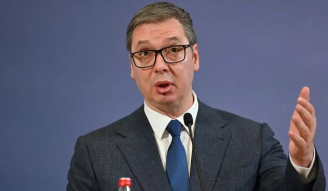 Președintele Serbiei a fost internat într-un spital militar după întoarcerea din Statele Unite