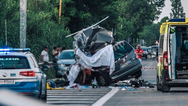 Отец и дочь из Молдовы погибли в страшной аварии в Италии
