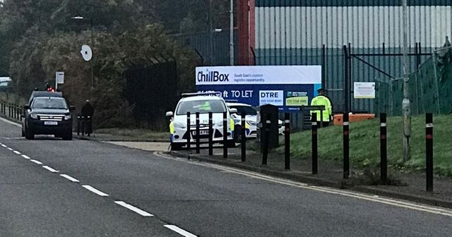 Inghilterra, trovati 39 corpi in un container: arrestato un camionista 25enne