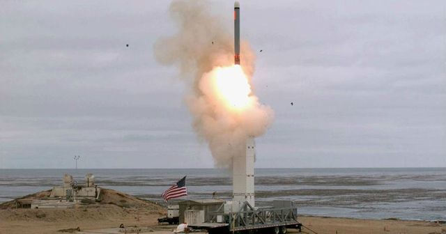 Dopo l’uscita dal trattato sul nucleare, gli Usa testano un missile a medio raggio