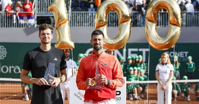 Novak Djokovic a câștigat turneul de la Geneva, al 100-lea titlu din carieră