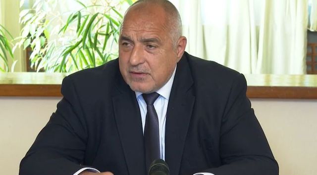 Борисов недоволен: Никой не предложи план, всички се вторачиха да услугват на Радев