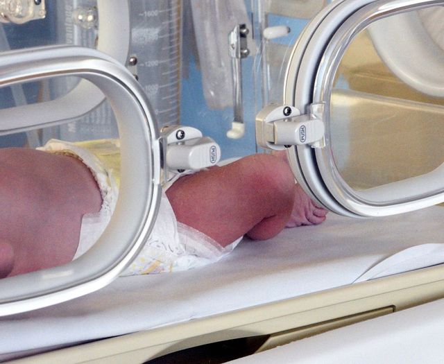Milano, neonata lasciata davanti a ospedale Sesto San Giovanni