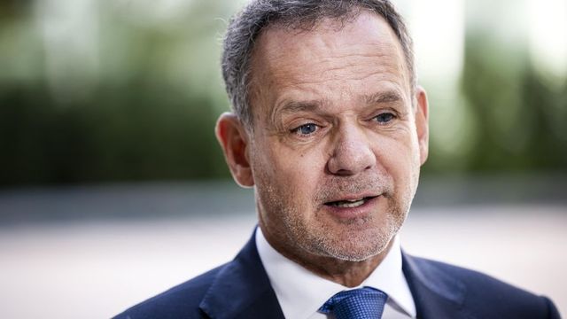 Dimite el ministro de Exteriores de Países Bajos al bloquear el Gobierno la adopción de sanciones contra Israel
