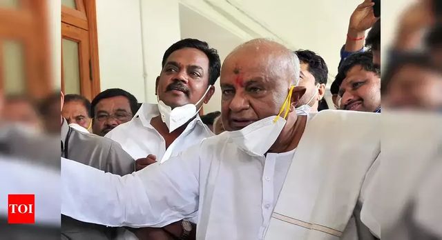 Deve Gowda, Mallikarjun Kharge among four candidates elected unopposed to Rajya Sabha from Karnataka
