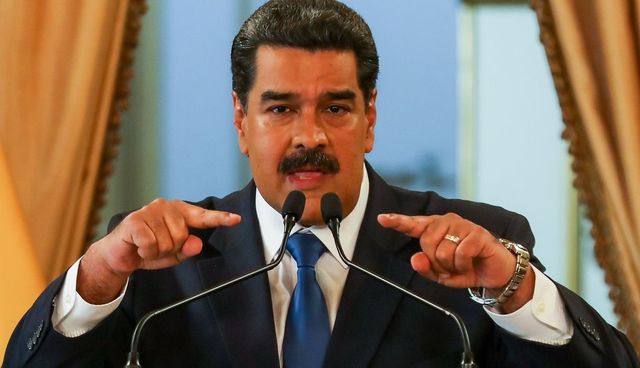 Kormányának átalakításával védené hatalmát a venezuelai elnök