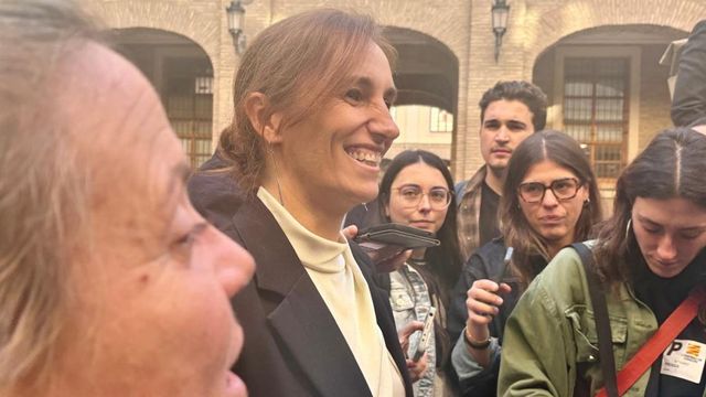 Las comunidades del PP plantan a Mónica García en plena polémica por los cribados