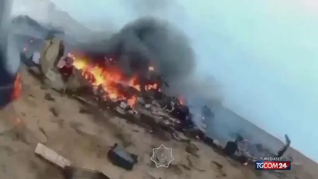 Per lo schianto del Boeing Air India, spunta il sospetto del pilota depresso