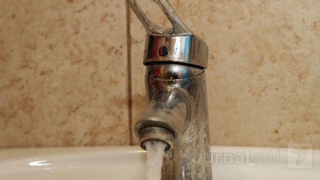 Mai mulți locuitori din Chișinău vor rămâne astăzi fără apă la robinete