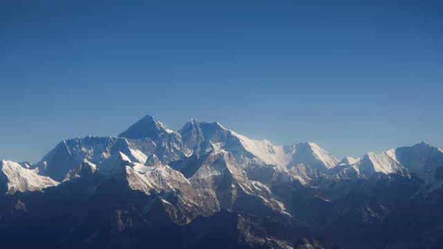 Chinese Survey Team Summits Mount Everest To Remeasure Its Exact Height