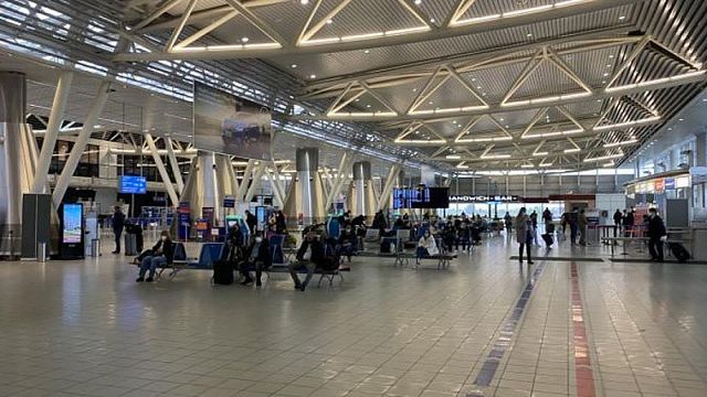 Летището в Брюксел се готви да отмени половината си полети утре