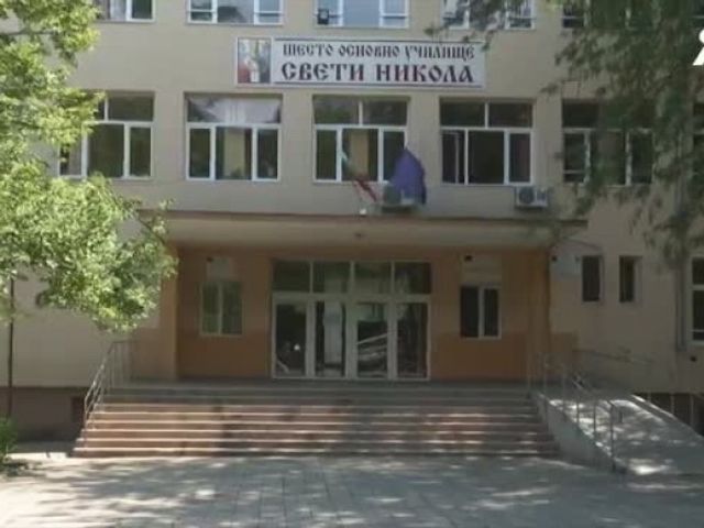 Оставиха седмокласници без формули на изпита по математика в Стара Загора
