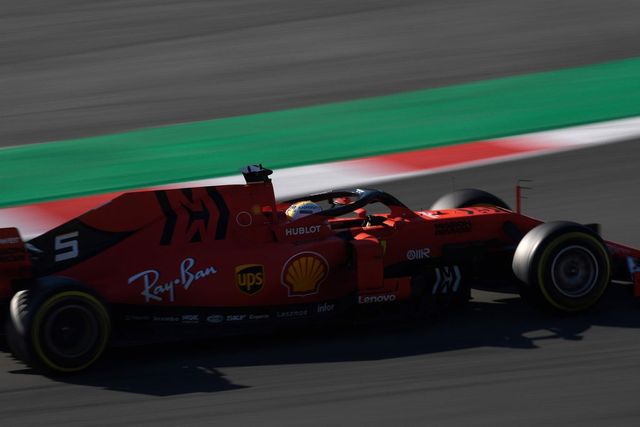 F1, Alonso è a Barcellona per i test