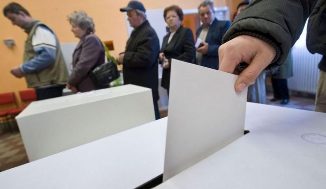 Hét településen rendeznek ma időközi önkormányzati választást