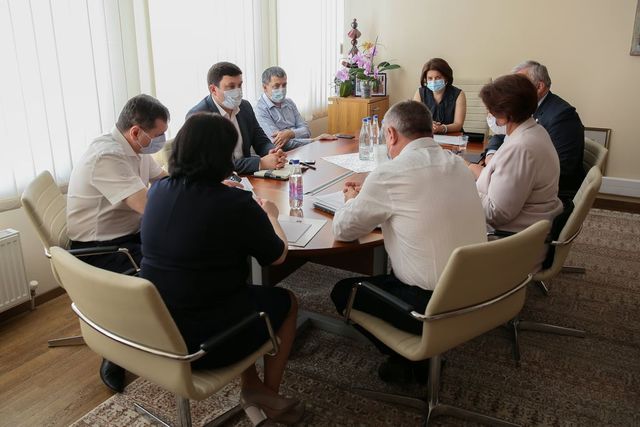 Ce s-a discutat la ședința grupului de lucru parlamentar privind începerea anului de studiu în condiții de pandemie