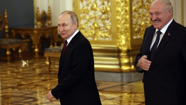 Putyin leghűbb szövetségese felköszöntötte Ukrajnát