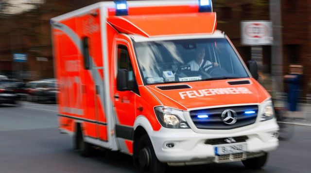Camion piomba sulla folla a Passau, una donna morta e sei feriti