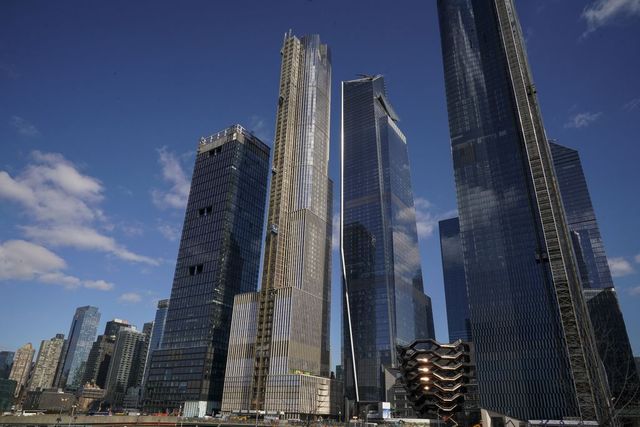 New York polgármestere betiltaná a hagyományos felhőkarcolókat