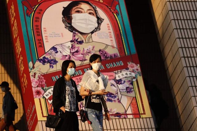 China încearcă să schimbe istoria pandemiei
