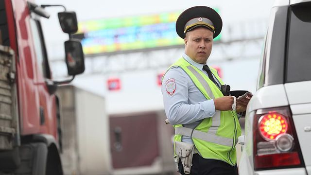 Россиян предложили освободить от некоторых штрафов