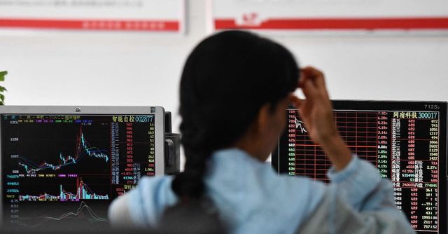 Milano apre in rialzo, +0,71%
