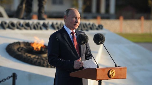 Vladimir Putin susține că Peninsula Crimeea „va rămâne pentru totdeauna o parte a Rusiei”