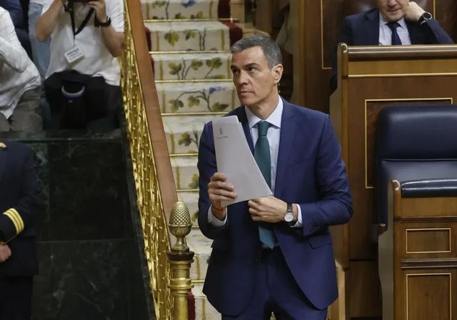 Los dos pasos añadidos de Sánchez: comparecencia en el Congreso sobre el 'caso Cerdán' y comisión de investigación