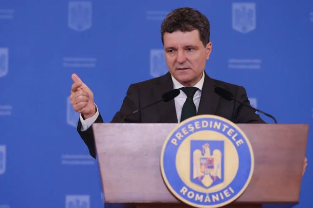 Nicușor Dan și-a depus declarația de avere